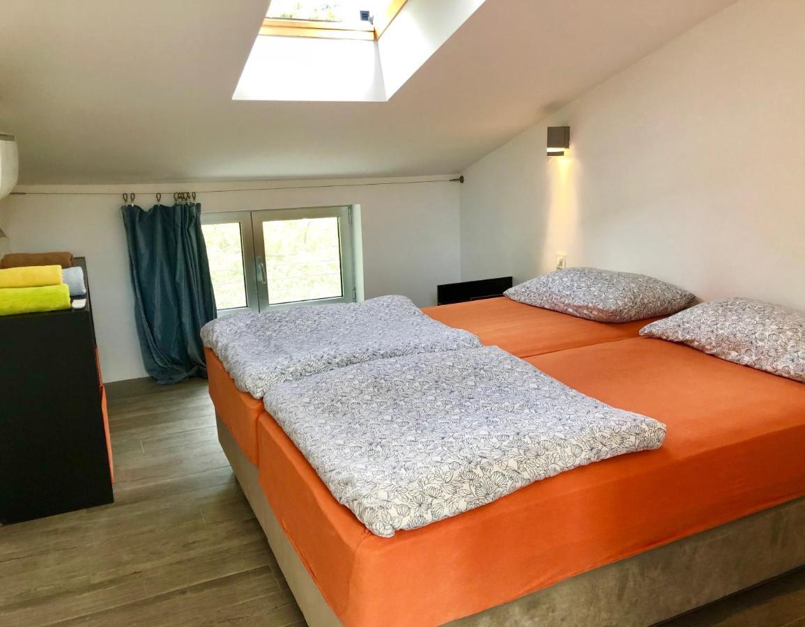 Loft-Beach-Apartments Ratko 노비비노돌스키 외부 사진