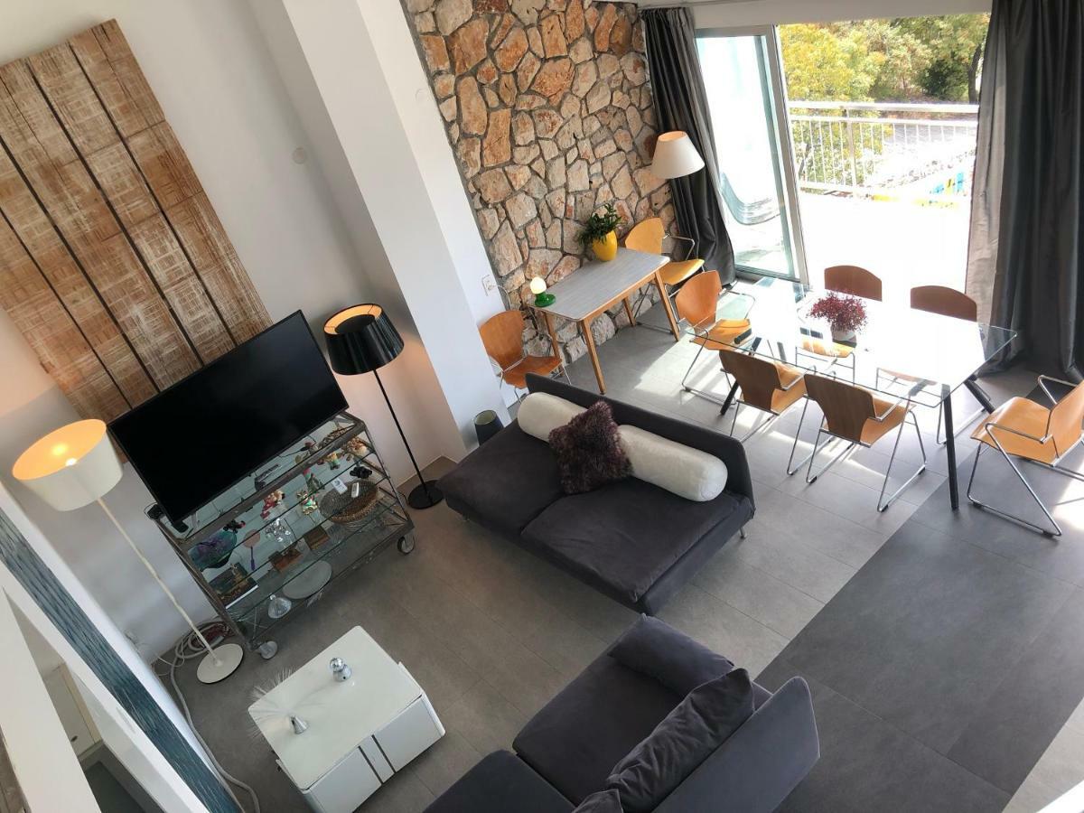 Loft-Beach-Apartments Ratko 노비비노돌스키 외부 사진