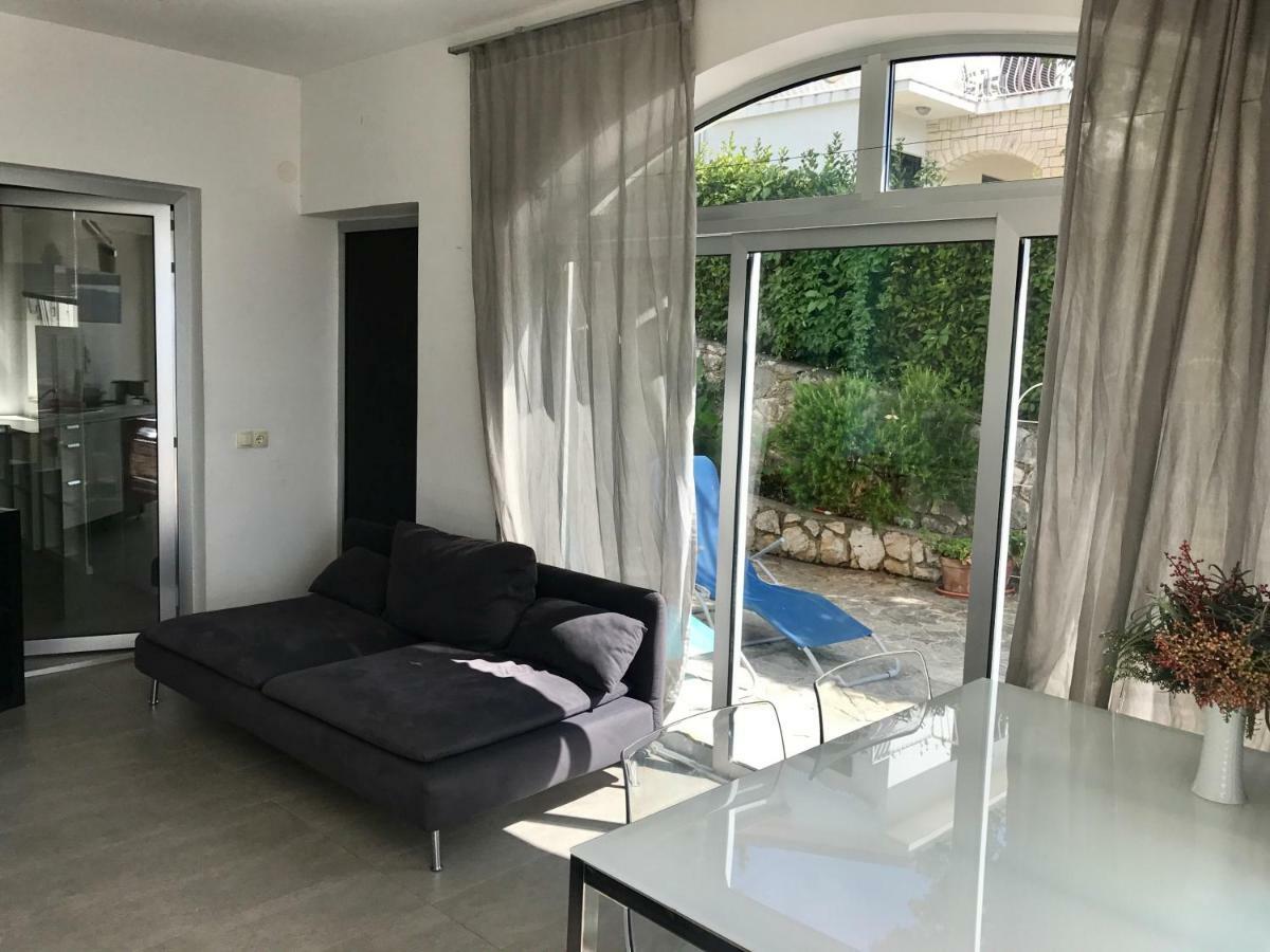 Loft-Beach-Apartments Ratko 노비비노돌스키 외부 사진